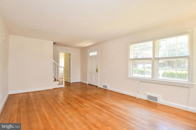6123 WYNNWOOD RD, Bethesda, MD 20816
