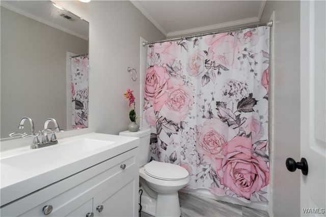 1520 HONEY LOCUST, Tuscaloosa, AL 35405