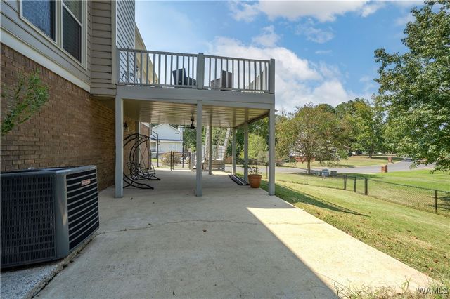 1520 HONEY LOCUST, Tuscaloosa, AL 35405