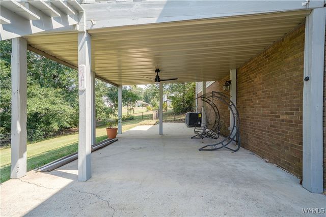 1520 HONEY LOCUST, Tuscaloosa, AL 35405