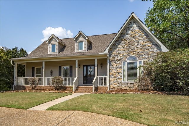 1520 HONEY LOCUST, Tuscaloosa, AL 35405