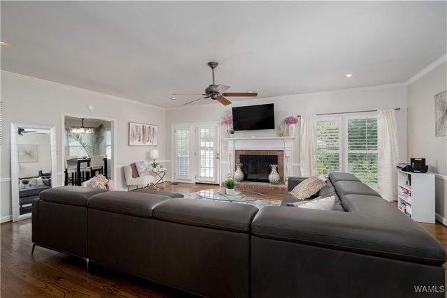 1520 HONEY LOCUST, Tuscaloosa, AL 35405