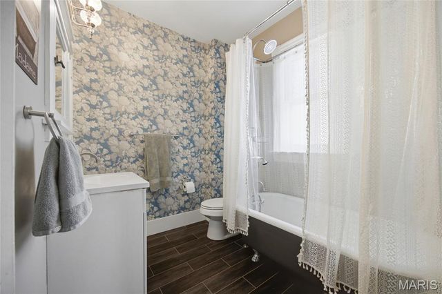 717 Clark Street, St Charles, MO 63301