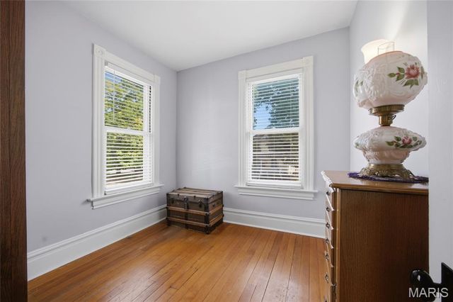 717 Clark Street, St Charles, MO 63301