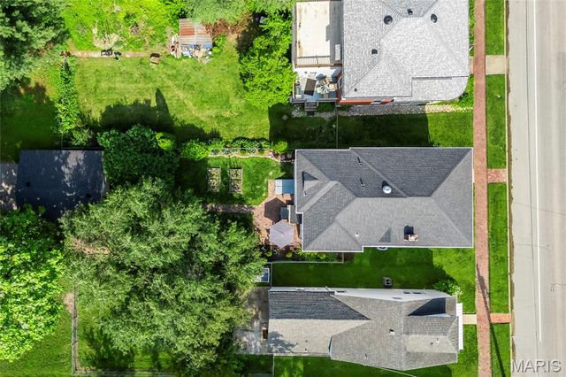 717 Clark Street, St Charles, MO 63301