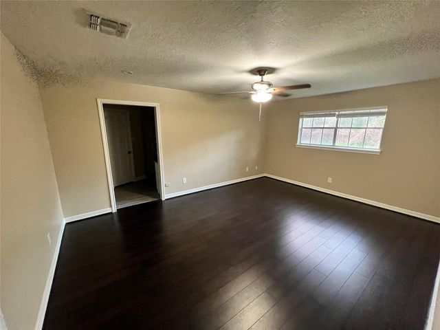 18240 Fenske Road, Cypress, TX 77433