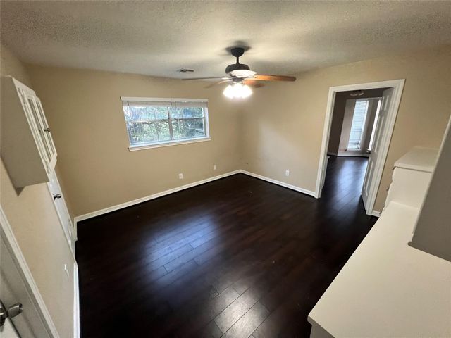 18240 Fenske Road, Cypress, TX 77433