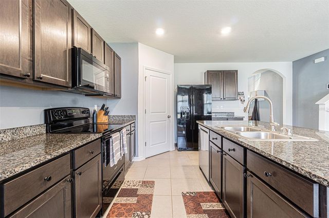 10212 GOLDEN LIGHT COURT, Riverview, FL 33578