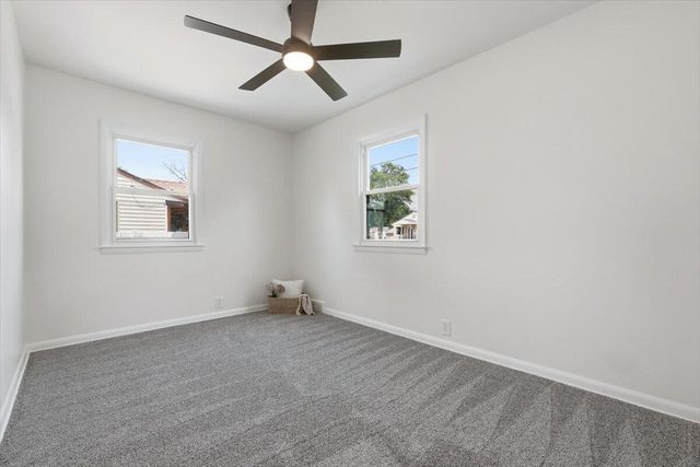 3329 9TH Avenue, Council Bluffs, IA 51501