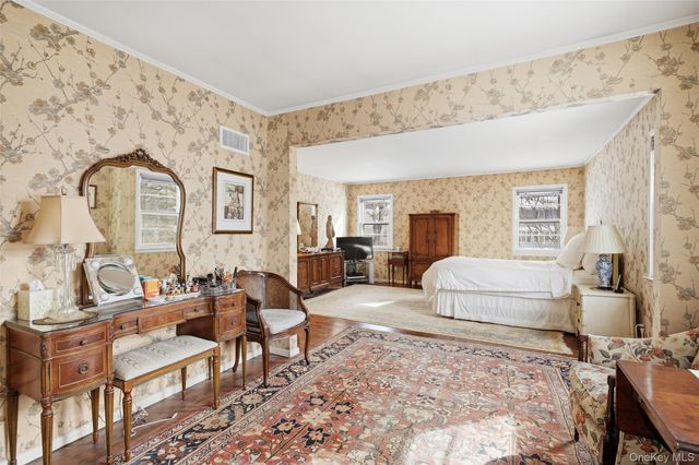 36 Country Ridge Drive, Rye Brook, NY 10573