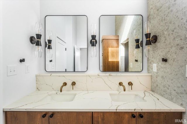 285 S 8th Street, Lafayette, IN 47901