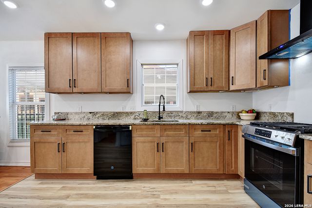 2105 Pasadena, San Antonio, TX 78201