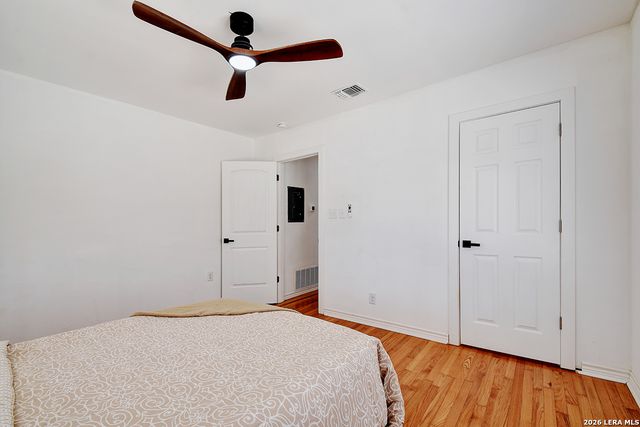 2105 Pasadena, San Antonio, TX 78201