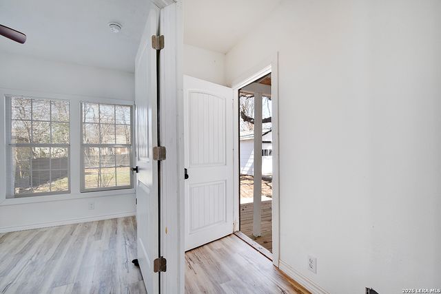 2105 Pasadena, San Antonio, TX 78201