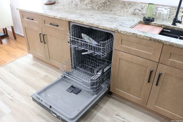 2105 Pasadena, San Antonio, TX 78201