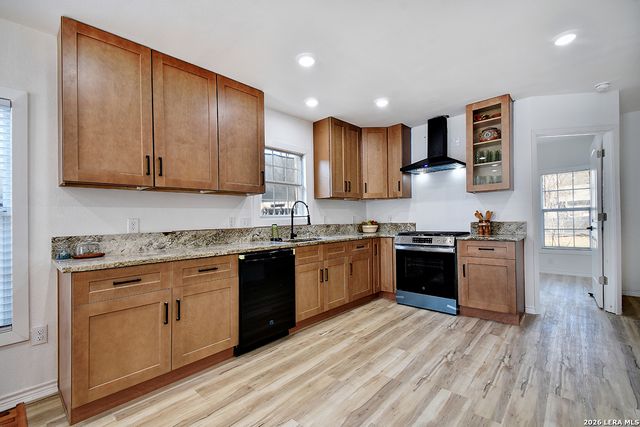 2105 Pasadena, San Antonio, TX 78201