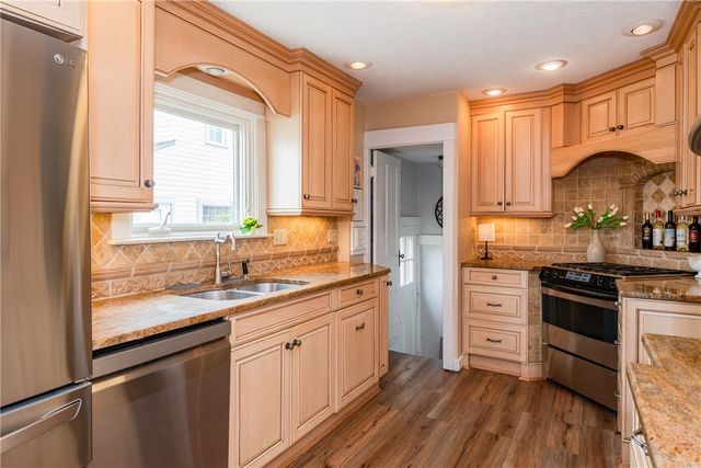 25 Aberdeen Avenue, Oakwood, OH 45419