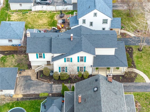 25 Aberdeen Avenue, Oakwood, OH 45419