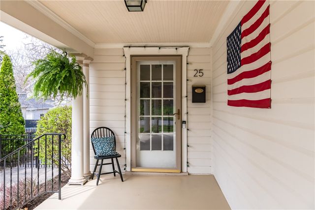 25 Aberdeen Avenue, Oakwood, OH 45419