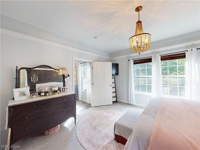 4406 Stoneledge Drive, Richmond Heights, OH 44143