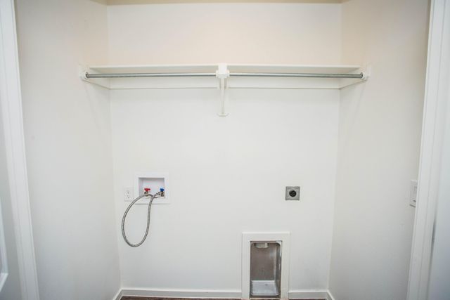 2124 N Jayton Avenue, Lubbock, TX 79403