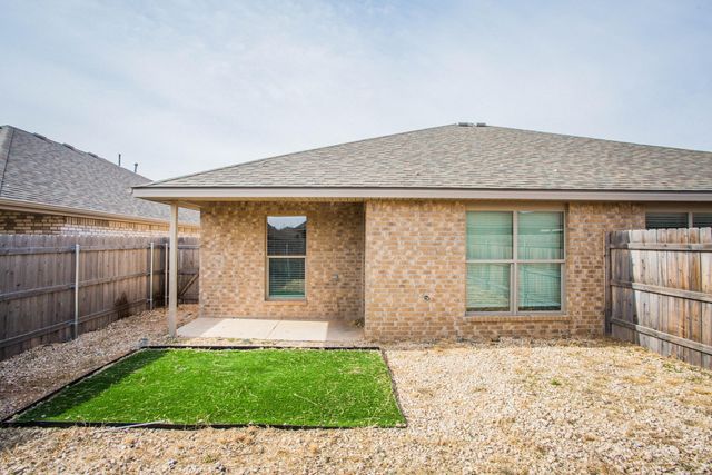 2124 N Jayton Avenue, Lubbock, TX 79403