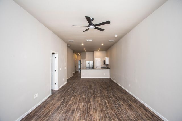 2124 N Jayton Avenue, Lubbock, TX 79403