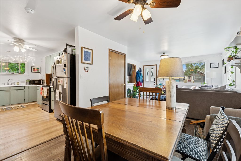 Image 7 of property listing at 30 Dakota Avenue, Whitefish, MT 59937