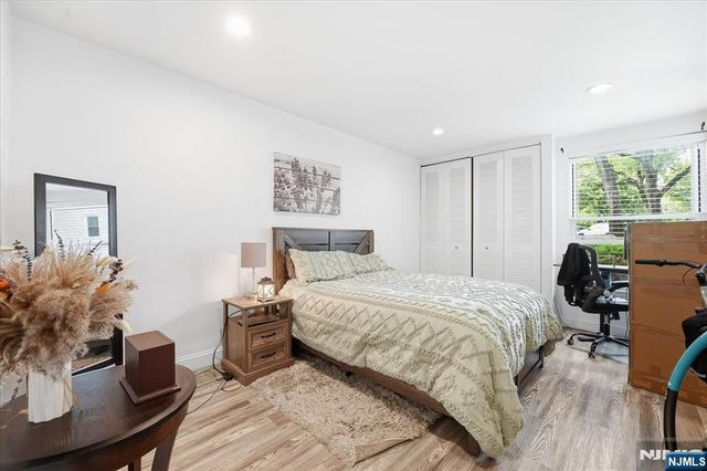 456 River Road D, Nutley, NJ 07110