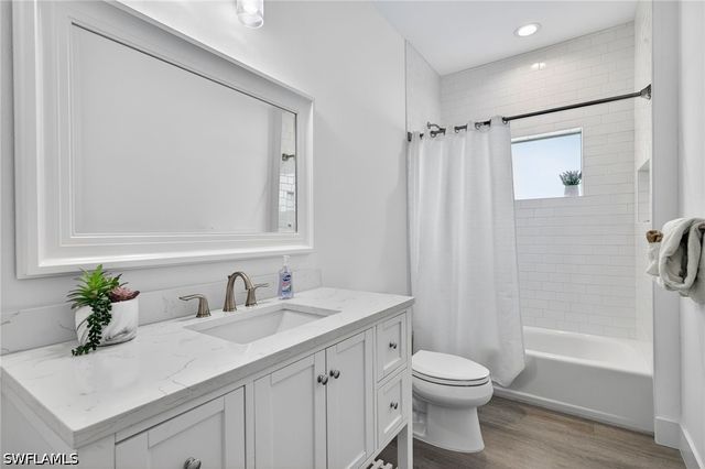 7753 Victoria Cove CT, Fort Myers, FL 33908