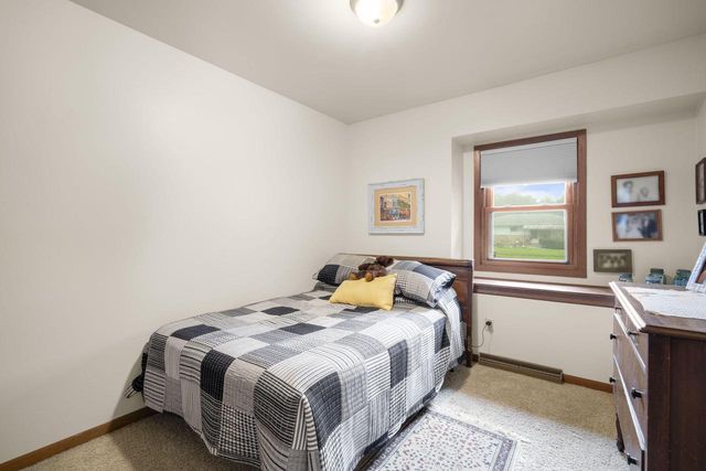 5553 S Swift AVENUE, Cudahy, WI 53110