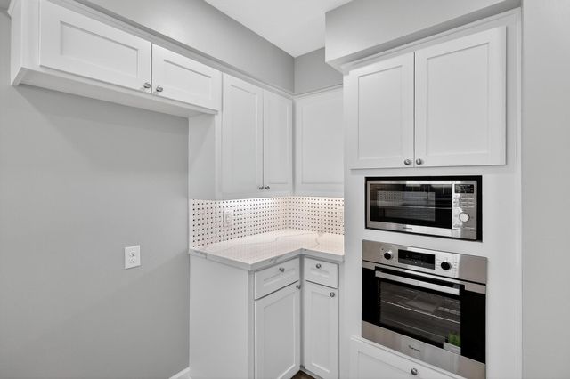 6522 Barrygate Drive, Spring, TX 77373