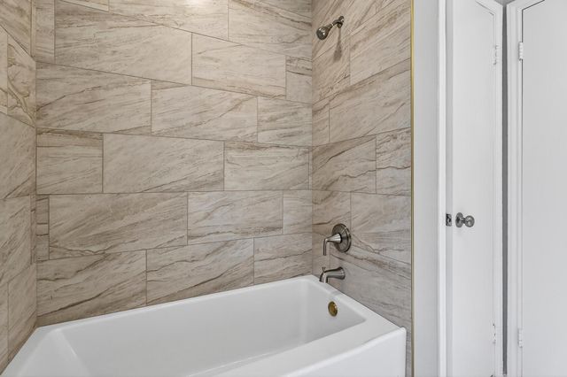 6522 Barrygate Drive, Spring, TX 77373