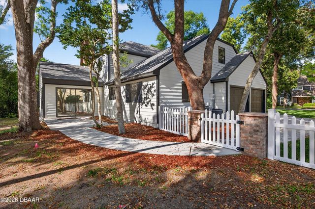 4 Eagle Rock Trail, Ormond Beach, FL 32174