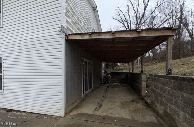 1135 Sharon Avenue, Zanesville, OH 43701