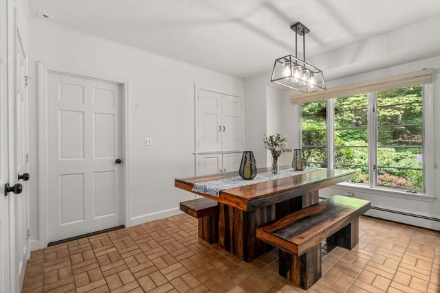 62 Mill St, Sherborn, MA 01770