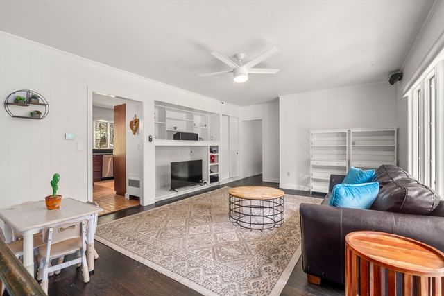 62 Mill St, Sherborn, MA 01770