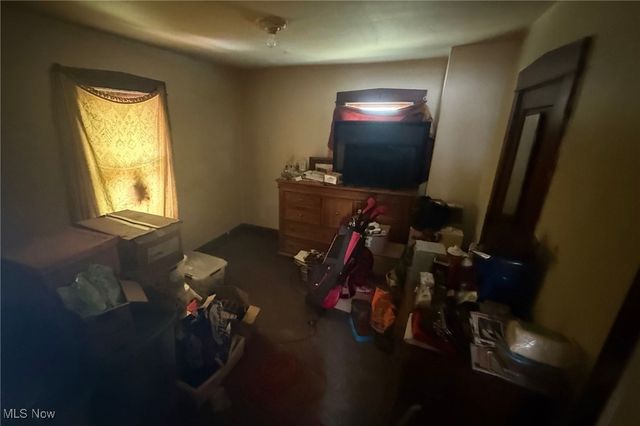 178 E Ravenwood Avenue, Youngstown, OH 44507