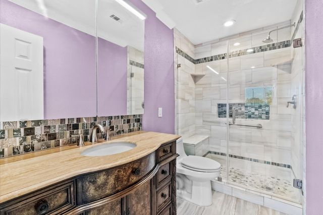 1025 Willow Oaks Circle, Pasadena, TX 77506