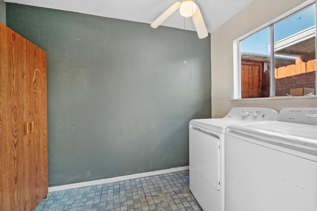 1025 Willow Oaks Circle, Pasadena, TX 77506