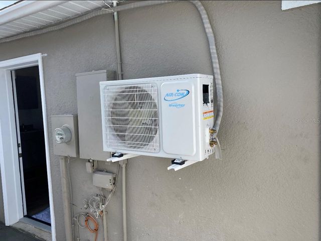 2431 TITUS COURT, Orlando, FL 32817