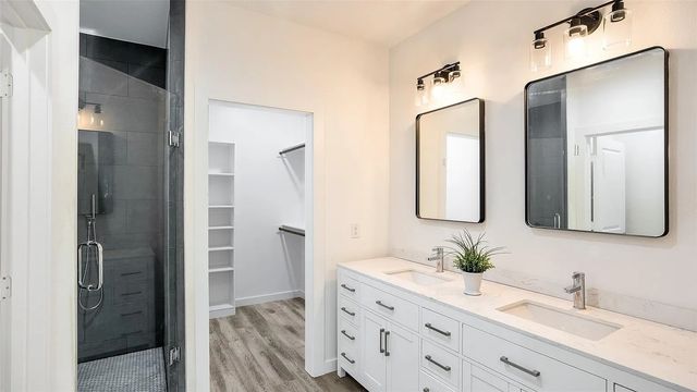 1028 17th Street, Plano, TX 75074