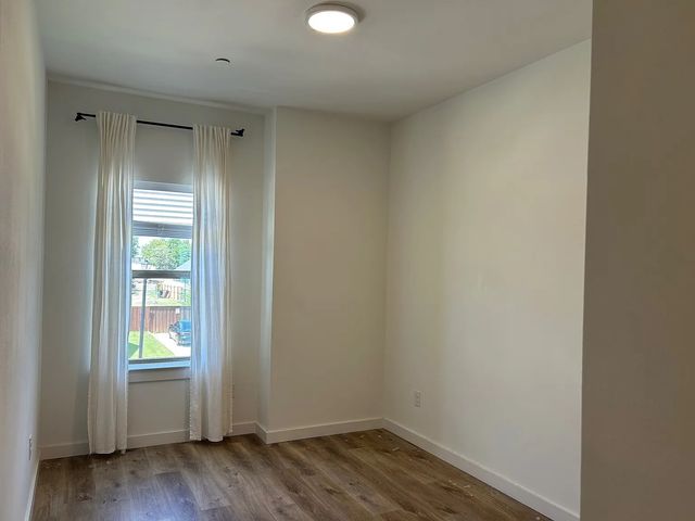 1028 17th Street, Plano, TX 75074