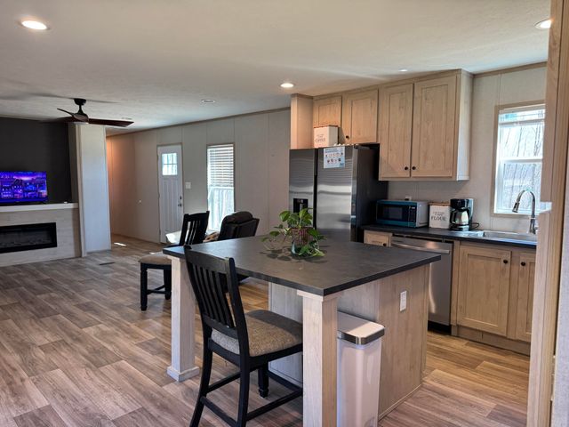 1710 Lamero-Cruise Road, East Bernstadt, KY 40729