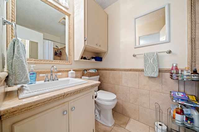 9885 Silver Creek Drive, Scurry, TX 75158