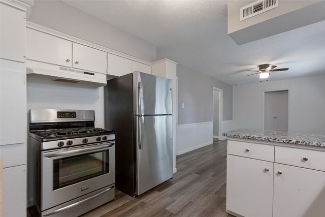 1335 Northlake Drive, Richardson, TX 75080