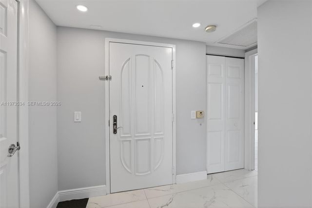 3370 Hidden Bay Drive 1501, Aventura, FL 33180