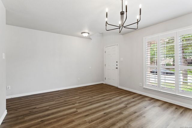 711 Chamomile, San Antonio, TX 78245