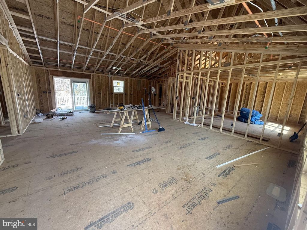 Image 3 of property listing at 13926 QUAIL CT, Greensboro, MD 21639