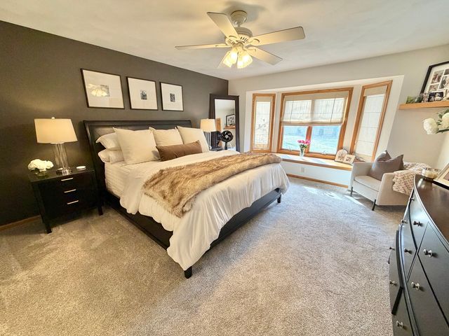 9102 River View Trail, Roscoe, IL 61073